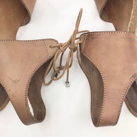Five Worlds Brown Leather Lace Tie Stacked Heel Platform Sandals - Picture 10 of 16